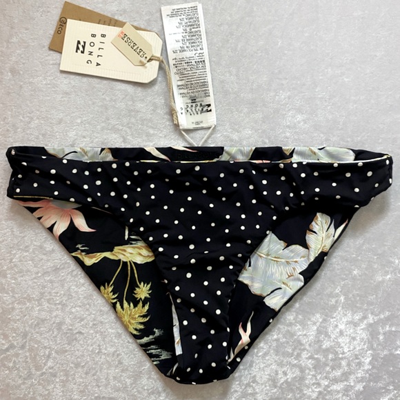 Billabong Bikini Bottom - Picture 5 of 5